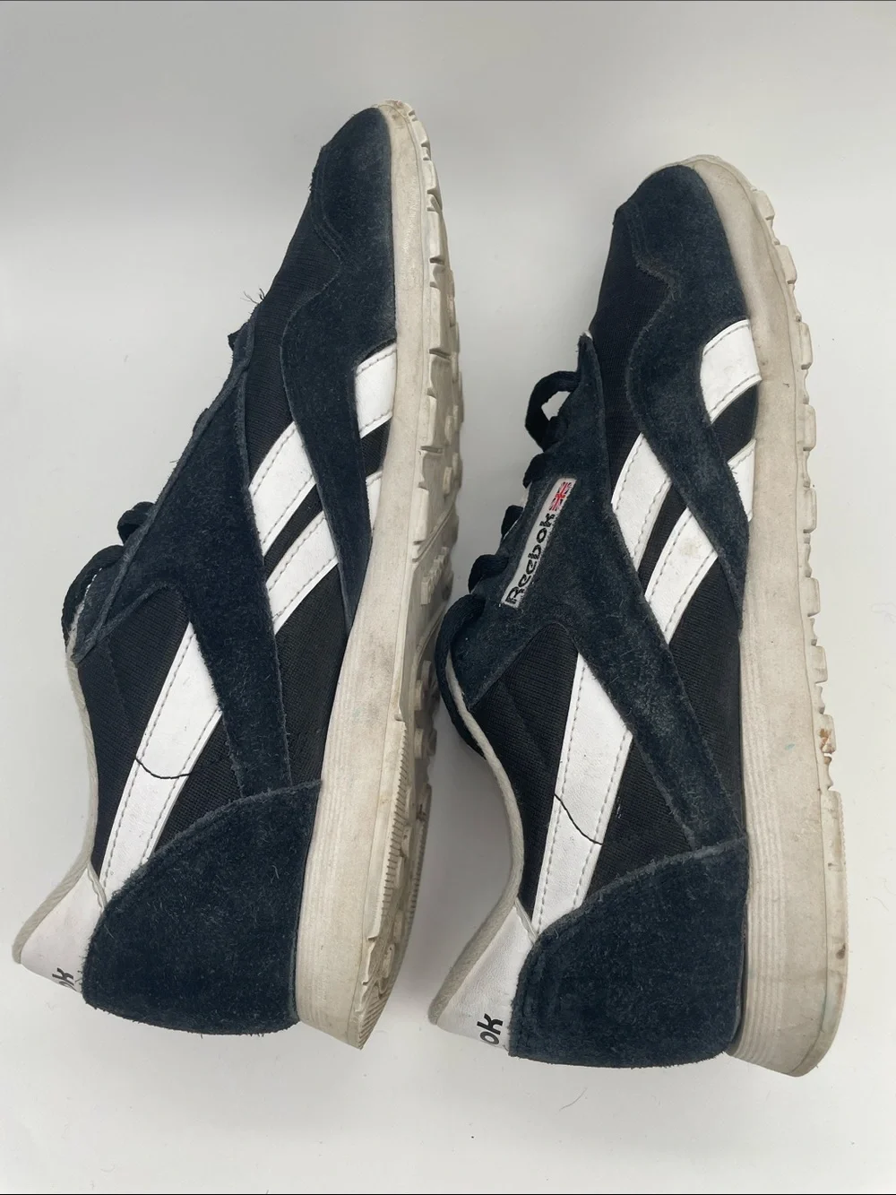 Reebok Classic Nylon sneakers in a black and white suede upper Retro 80s W9